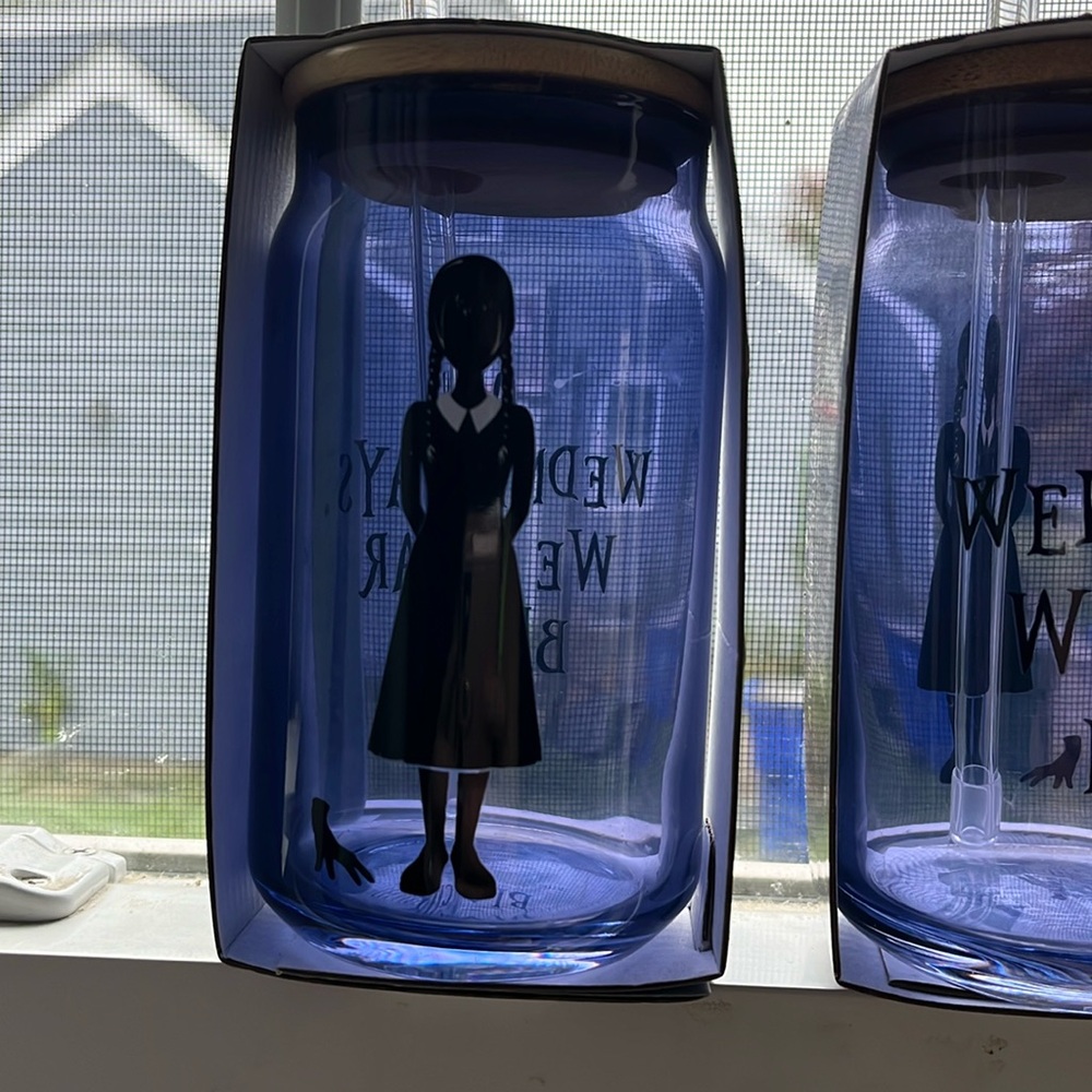 Wednesday Addams, glass Tumblr with bamboo lid and glass straw NWT